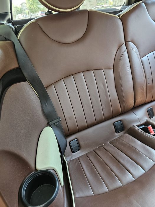 Продавам Мини Купър