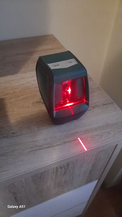 Лазерен нивелир Bocsh PLL 2