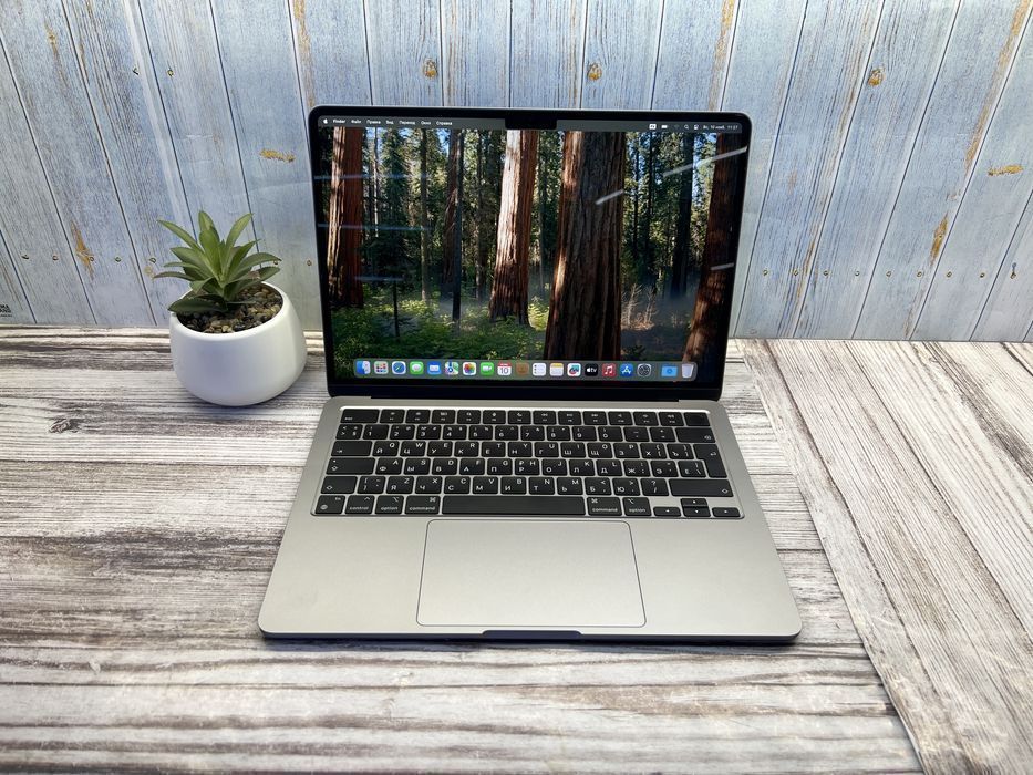 Ноутбук Apple MacBook Air M2 | 2022 | 8GB | 256GB | 35 циклов | 100%