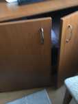Comoda dormitor culoare cires