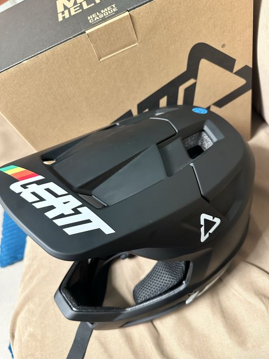 Casca Leatt MTB Gravity 1.0 M (57-58cm) negru NOU, cu eticheta