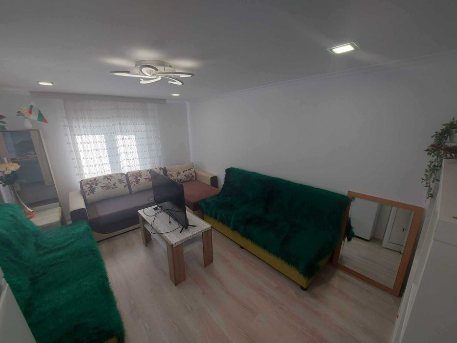 Продава се Къща в с. Пресиян, Област Търговище - 100 кв.м за 281 €/кв.м - Снимка #2