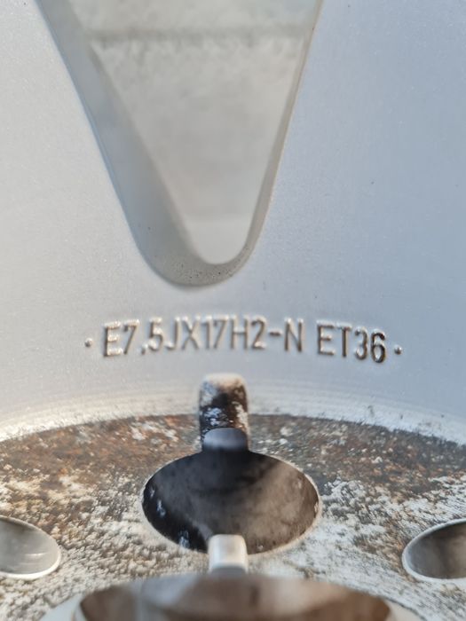 Оригинални джанти за АУДИ AUDI VW SEAT SKODA R17 5x112 ET36 7.5J