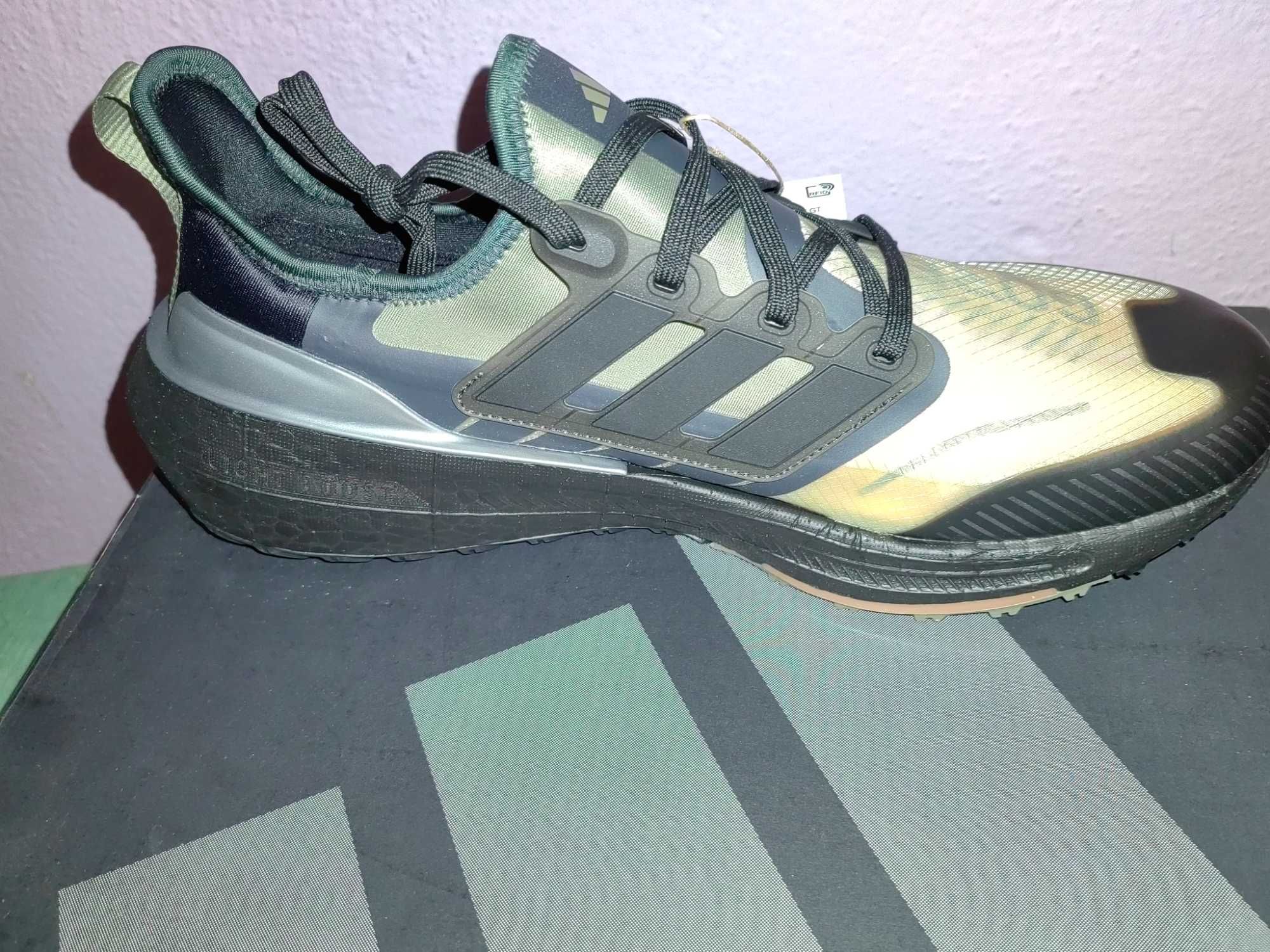 Мъжки маратонки adidas ultraboost light gtx