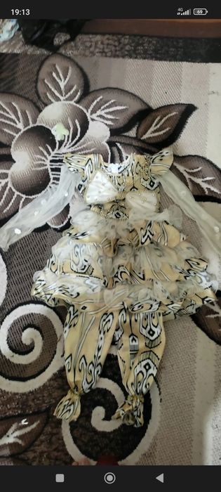 Chiroyli kuylak sotiladi