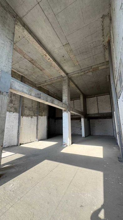 Продаётся помещение 482м2  Мирабад Авеню, Glamour бутик (A-block)