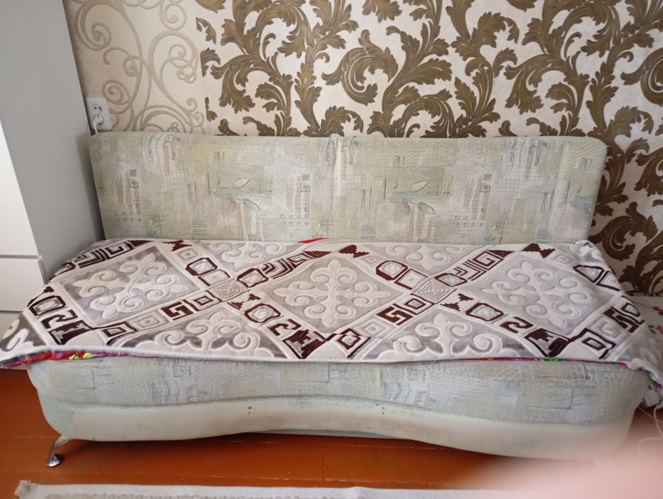 продам диван в хорошем состоянии