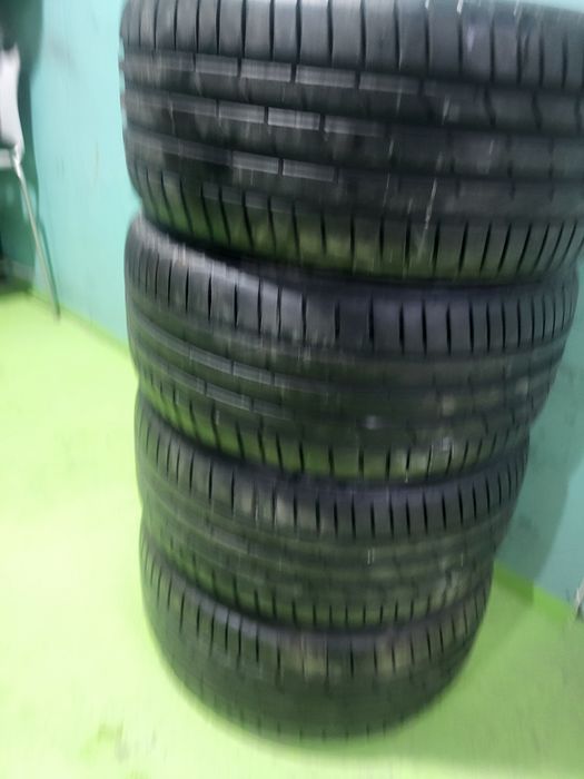 4 бр летни гуми 245/45/17 Hankook