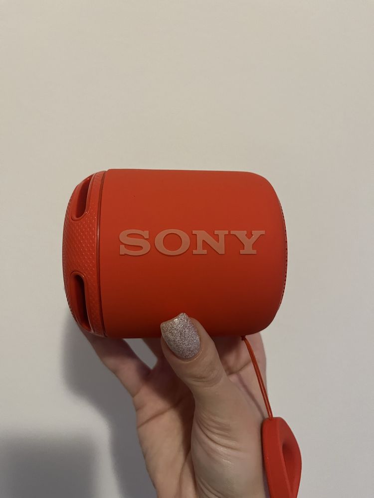 Чисто нова Sony тонколона XB10