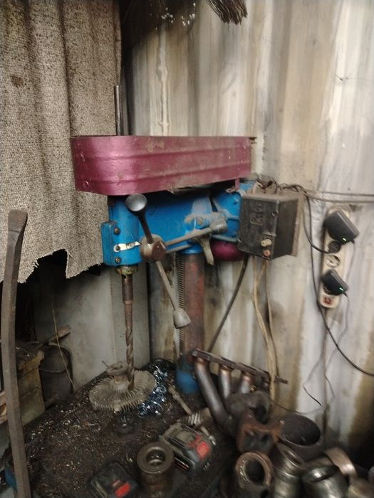 Продам сверлильный станок