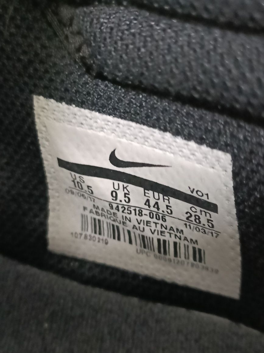 Nike Lebron Witness II номер 44.5