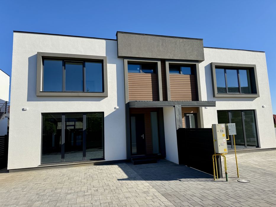 Duplex Ultra-modern Ipotești/Suceava 132 mp2 util+16mp2 terasa