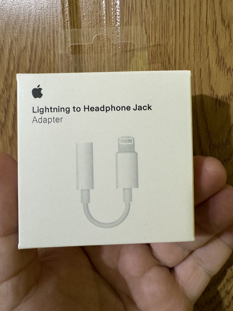 Vând Adaptor Lightning - Jack 3.5mm