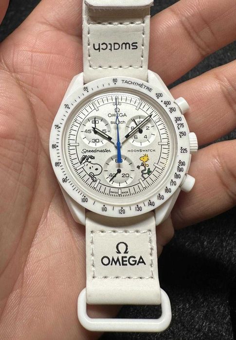 CEAS SWATCH X OMEGA MISSION TO MOON Snoopy`s Fan Version - Chronograf