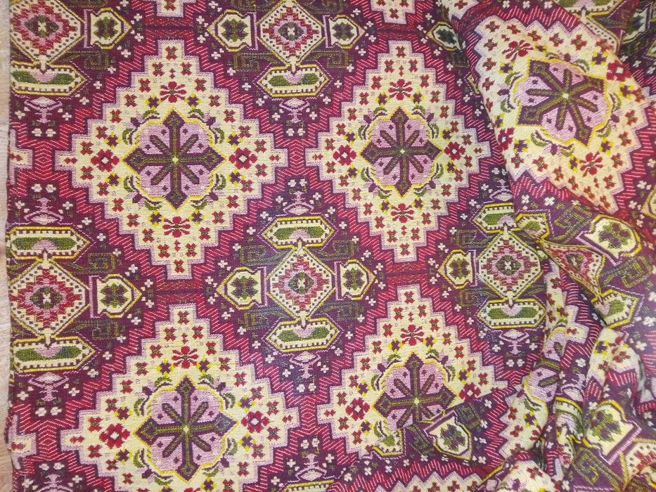 Вълнен машинно тъкан