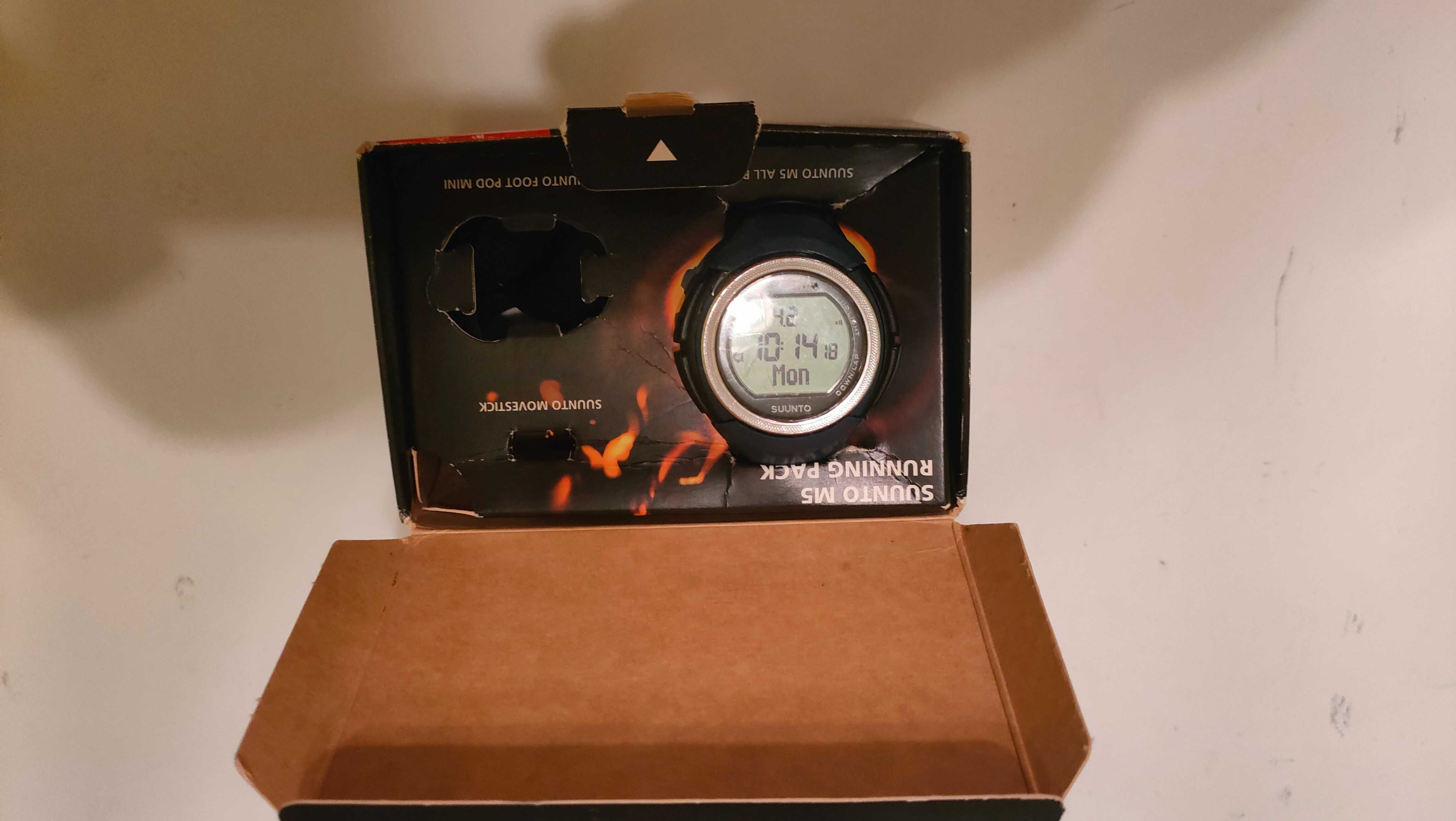 Комплект за следене на физическите параметри при бягане suunto M5