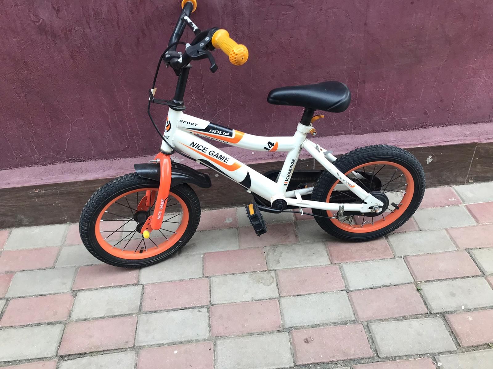 Biciclete mici pentru copiii