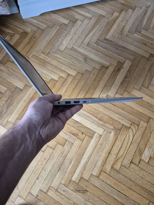 Laptop ultraslim Lenovo ideapad 120