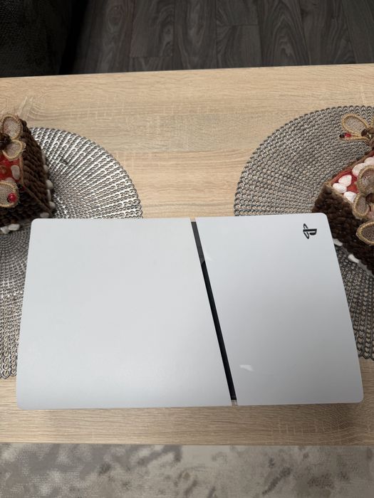 Vand ps5 cu gta 5 si fifa24