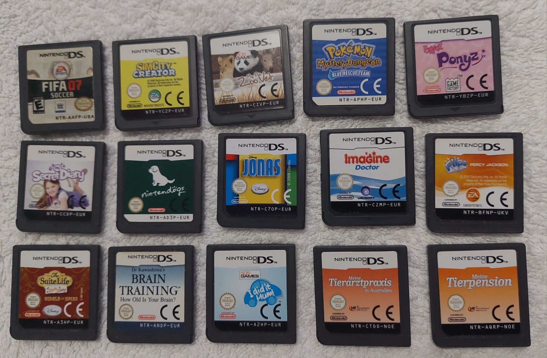 Carduri Nintendo DS