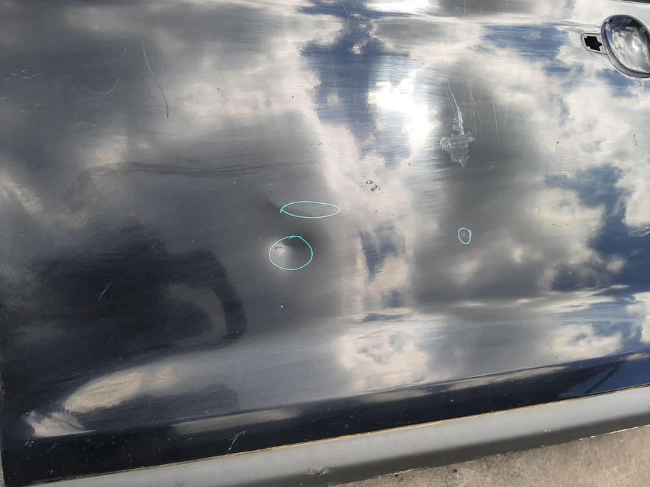 Usa portiera stanga fata ford kuga 1 cu defect