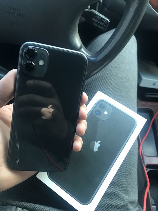 Продам iphone 11 128gb айфон 11 128гб