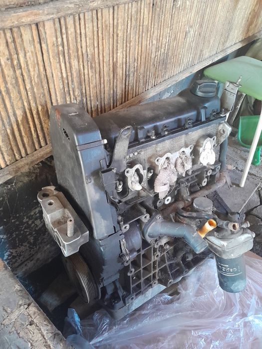 Двигатель б/у на шкоду , гольф 4