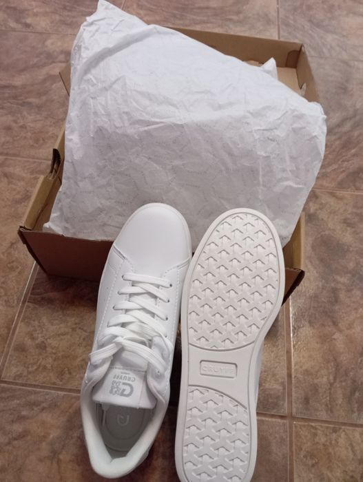 Маратонки 37 номер