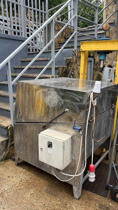 Maşină de spălat industrială inox Ø90 cm  coş rotativ 2 pompe 3D