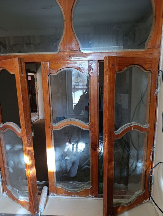 Эшик деразалар сотилади б/у