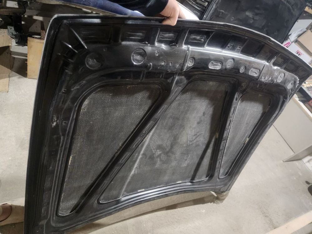 Капот от BMW e30 купе абс пластик