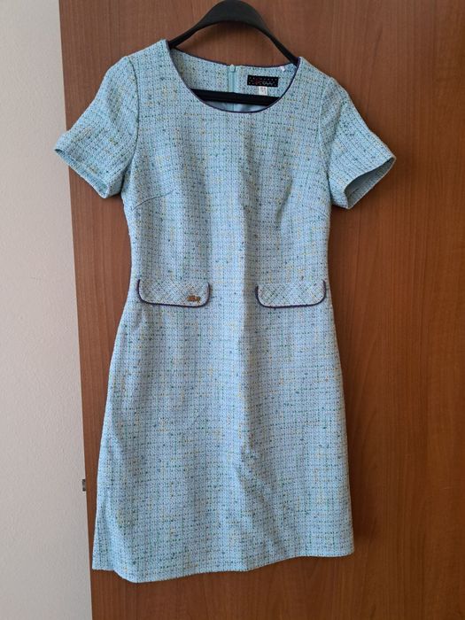 Дамска рокля ,букле размер 40/s/, на марката Роси фешън.