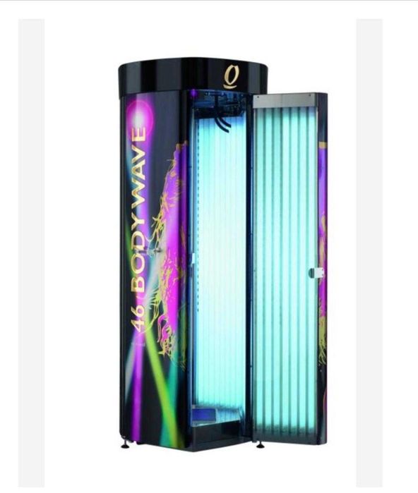 Solar vertical Q-med BodyWave 46, cu platforma oscilovibranta