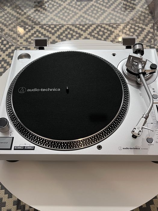 Vand pickup Audio-Technica AT-LP120XUSB ca nou