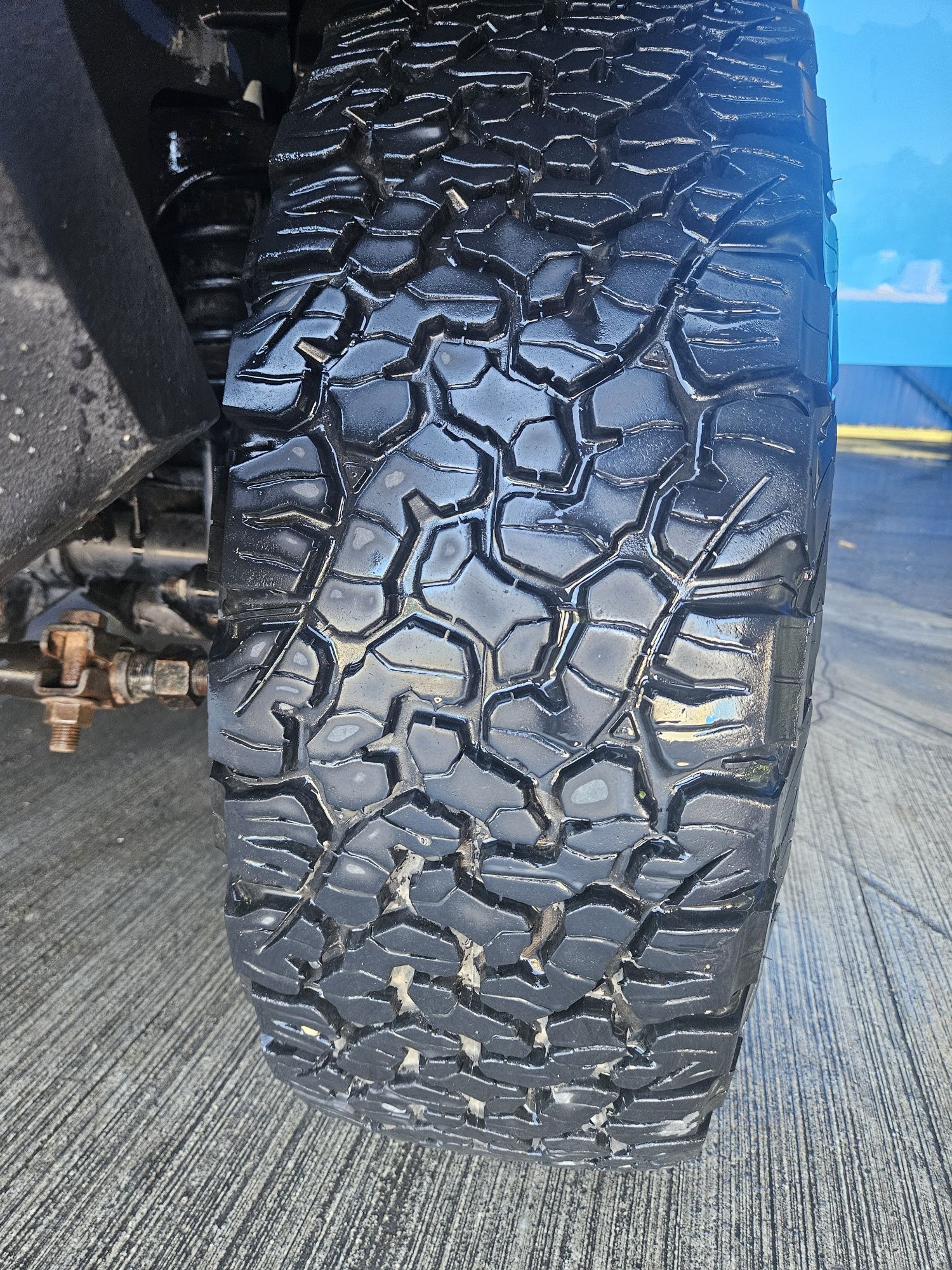 Jeep Wrangler  джанти с гуми за всякакви условия и офф роуд