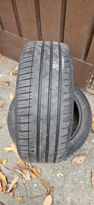 4 anvelope 235/45/18 vara