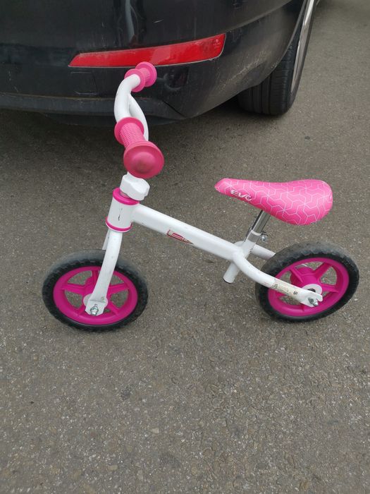 Bicicleta fără pedale