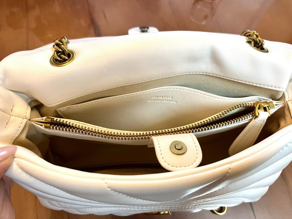Pinko оригинална чанта.Естестевена кожа 27см.