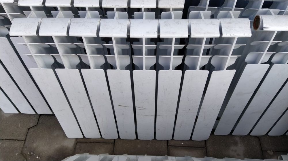 Радиаторы  отопления батареи