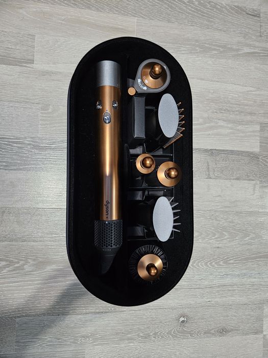Dyson Airwrap Multi-Styler Complete + 5 доп. насадок