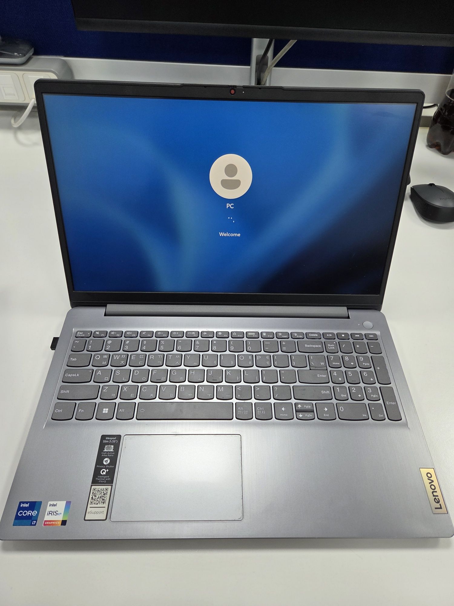 Lenovo IdeaPad Slim 3
