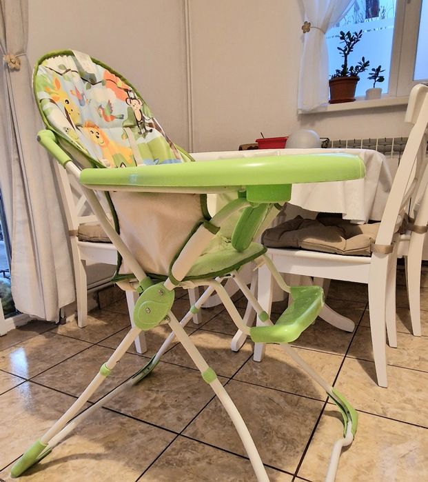 Scaun de masa bebe Lorelli