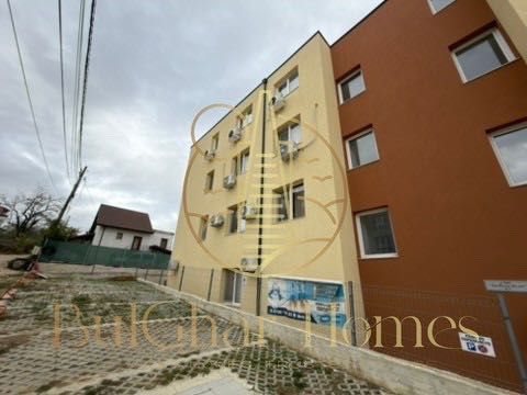 АКТ 16 Двустаен - Пчелина