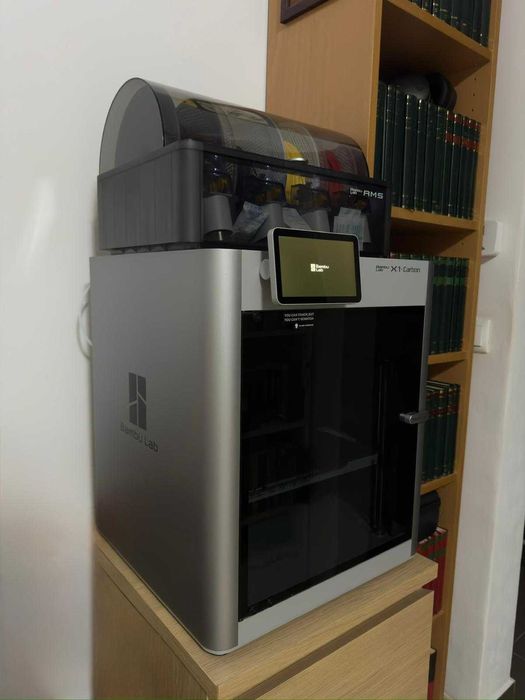 Imprimanta 3D Bambu Lab X1C AMS combo