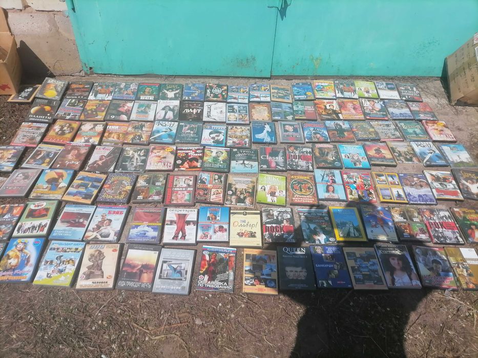 Продам двд мп3сд диски