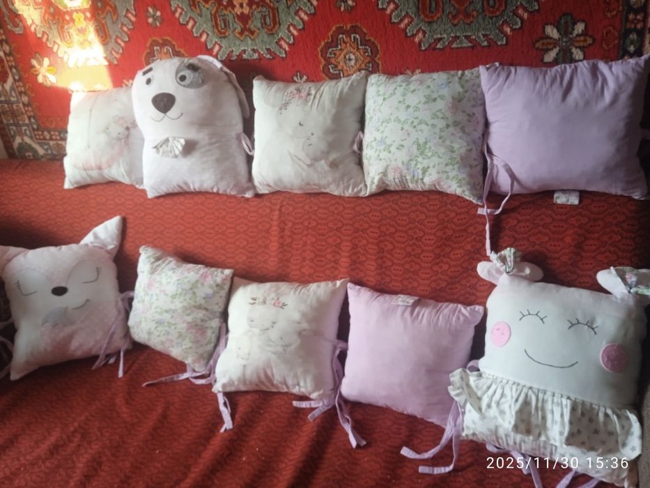 Продам подушки в хорошем состоянии