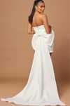 Rochie alba funda imensa