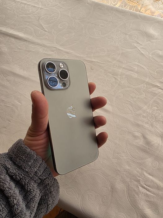 Urgent iPhone 15 pro max 256 Gb