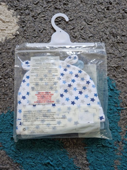 Noi, Set căciulițe + mănuși (0-6 luni) nou nascuti