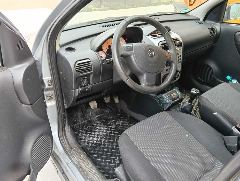 Opel Corsa C, 2006, 1.0 benzina